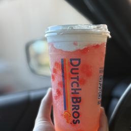 The Aftershock blended lemonade with the Strawberry popping boba and sweet cream foam on top.