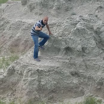 Badlands National Park - On the rocks! - Parks Near Me - Interior, South Dakota Badlands National Park - On the rocks! - Parks Near Me - Interior, South Dakota