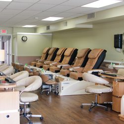 Spring Nails - Spring Nails in Paoli