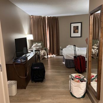 Ramada by Wyndham Kamloops - Hotels Near Me - Kamloops, British Columbia