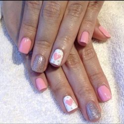 Phenomenails salon - Gel nail & acrylic