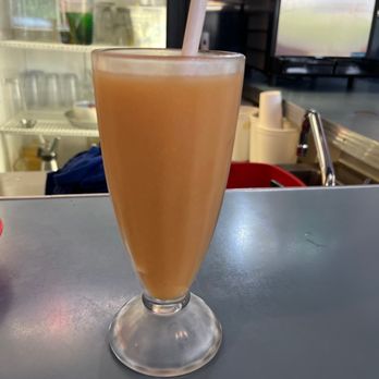 The Madison Diner - Frozen Peach Mimosa - American Near Me - Bainbridge Island, Washington The Madison Diner - Frozen Peach Mimosa - American Near Me - Bainbridge Island, Washington