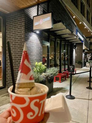 Salt & Straw by null