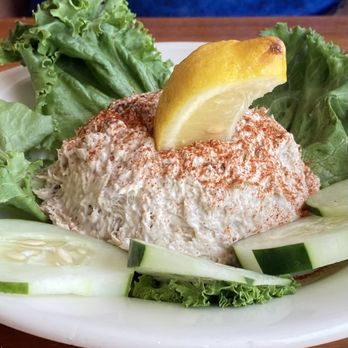 Surf Hut - Smoked Tuna dip - Seafood Near Me - Destin, Florida