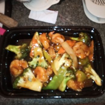 China King Illinois Restaurant - This is garlic shrimp six pieces of shrimp mostly vegetables $11 told it was 20 minutes turned into 40 - Chinese Near Me - Waterloo, Illinois China King Illinois Restaurant - This is garlic shrimp six pieces of shrimp mostly vegetables $11 told it was 20 minutes turned into 40 - Chinese Near Me - Waterloo, Illinois