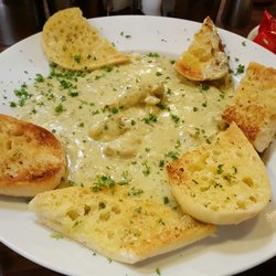 Bakehouse - Pasta Special: Creamy Chicken Pesto Tagliatelle (huge portion but very yummy!)