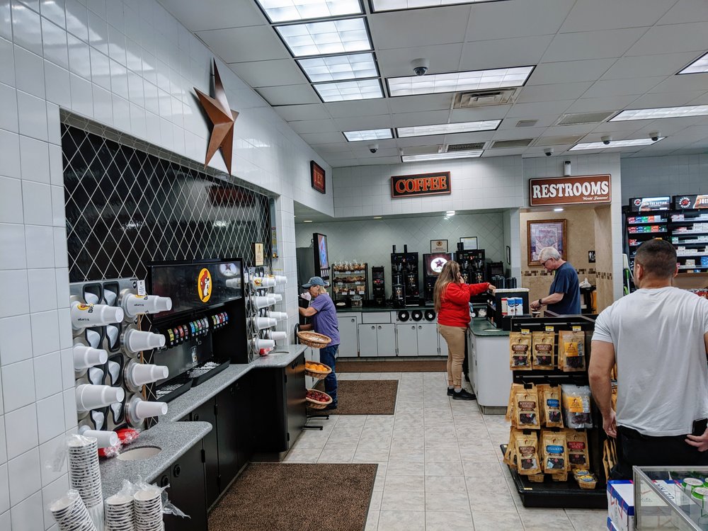 BUCEE’S Updated October 2024 101 Photos & 104 Reviews 2375 E