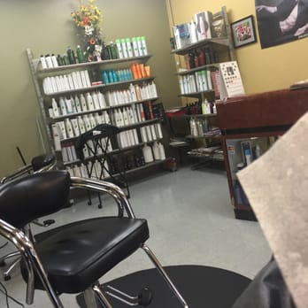 Styling Cuts - Small salon, 4 hair cutting stations - Hair Salons Near Me - Redwood City, California Styling Cuts - Small salon, 4 hair cutting stations - Hair Salons Near Me - Redwood City, California