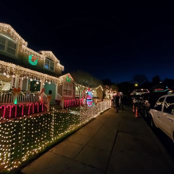 Christmas Tree Lane - Lights and decor - Festivals Near Me - San Carlos, California