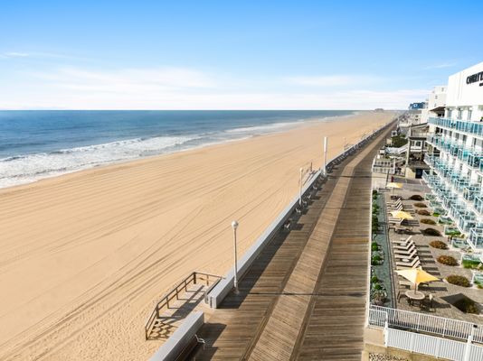 Courtyard by Marriott Ocean City Oceanfront by null