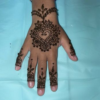 Saffron Henna - Henna Artists Near Me Saffron Henna - Henna Artists Near Me