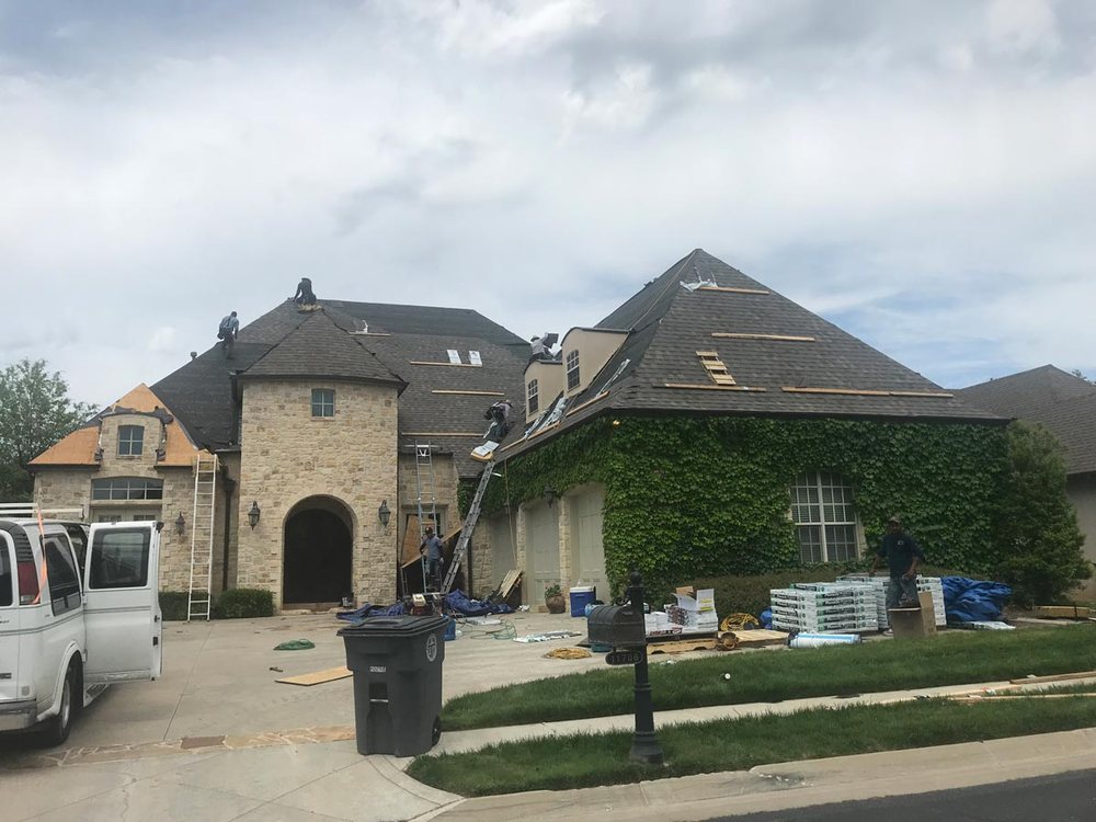 Slide of Right Now Roofing & Solar