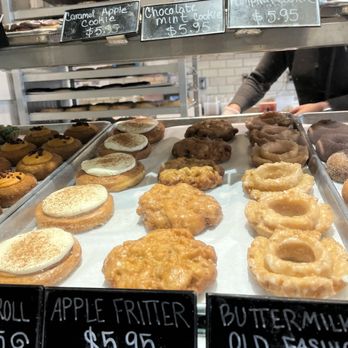 Firecakes Donuts - Cinnamon Roll, Apple Fritter, Old Fashion - Bakeries Near Me - Chicago, Illinois Firecakes Donuts - Cinnamon Roll, Apple Fritter, Old Fashion - Bakeries Near Me - Chicago, Illinois