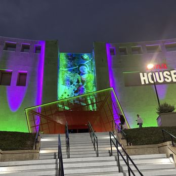 Netflix House - Outside - Eatertainment Near Me - Dallas, Texas Netflix House - Outside - Eatertainment Near Me - Dallas, Texas