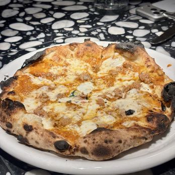 Pizza Studio Tamaki - Butter Chicken. - Pizza Near Me - New York, New York Pizza Studio Tamaki - Butter Chicken. - Pizza Near Me - New York, New York