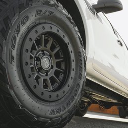 Black Rhino 17" Dugger Wheels Black Rhino 17" Dugger Wheels