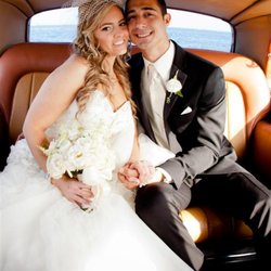 B Z Transportation - Happy couple getting married
