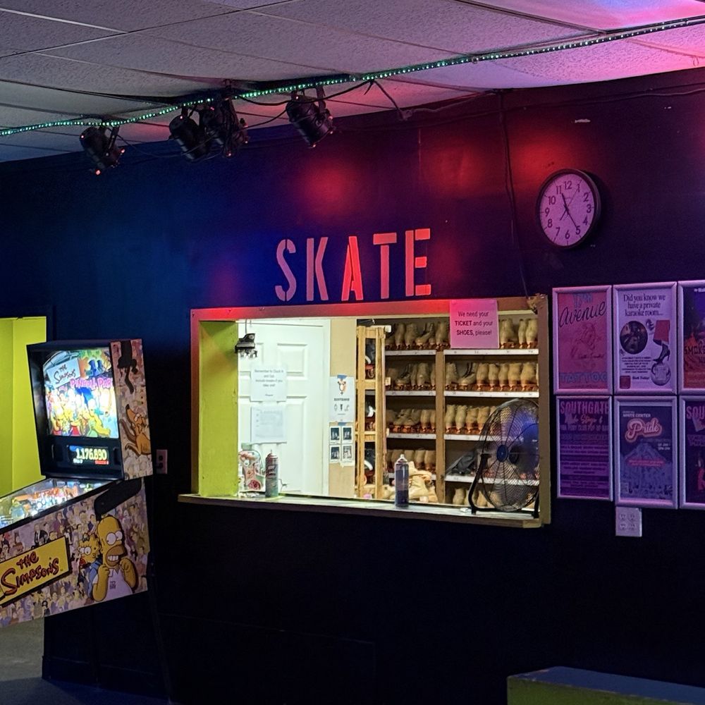 Southgate Roller Rink - Inside rink - Skating Rinks Near Me - Seattle, Washington Southgate Roller Rink - Inside rink - Skating Rinks Near Me - Seattle, Washington