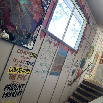 Mellow Mountain Hostel - Does this just make you smile? - Hostels Near Me - South Lake Tahoe, California Mellow Mountain Hostel - Does this just make you smile? - Hostels Near Me - South Lake Tahoe, California