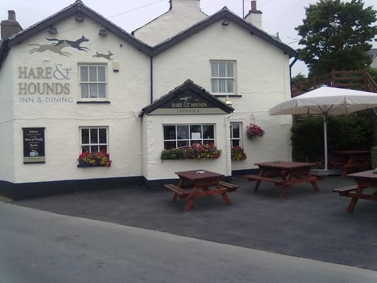 Hare & Hounds by null