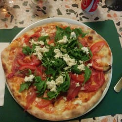 Pronto Pizza - This is a pizza ceresio.  A VERY enjoyable experience.  The ingredients were very fresh and flavorful.    We will be back!