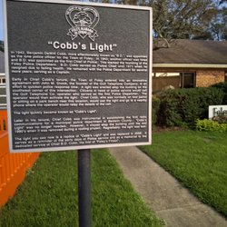 Cobb's Light