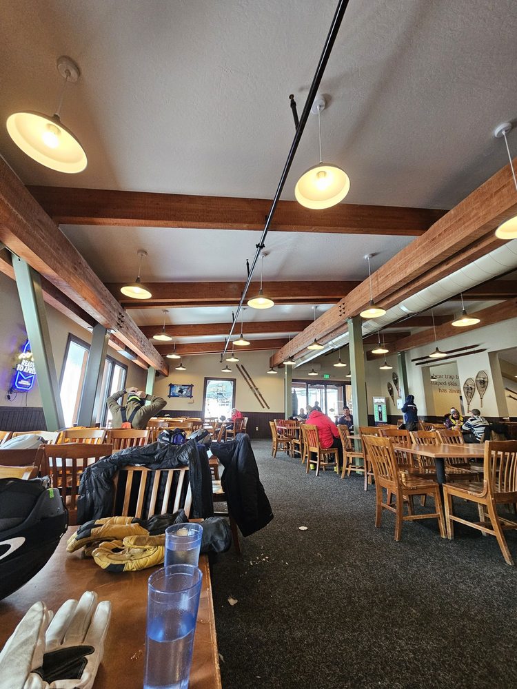 East Peak Lodge