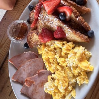 Cocina Con Corazón - French Toast Combo - Mexican Near Me - Los Angeles, California Cocina Con Corazón - French Toast Combo - Mexican Near Me - Los Angeles, California