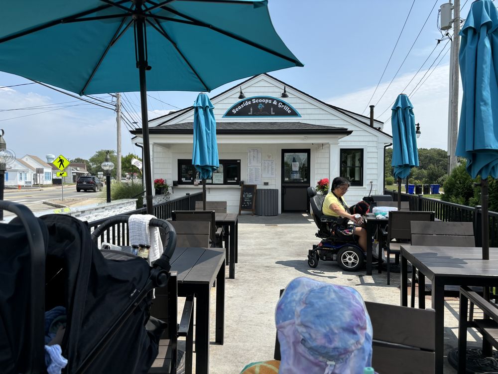 Food from Seaside Scoops & Grille