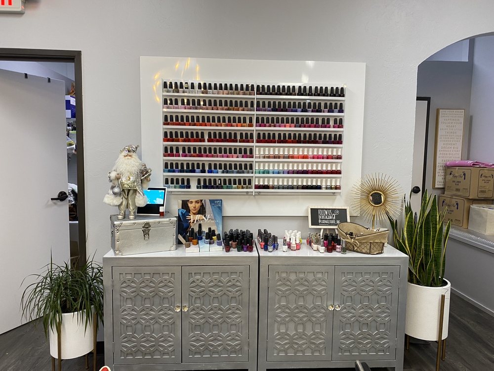 LUXE NAIL STUDIO Updated August 2024 13 Photos 714 S Mustang Rd