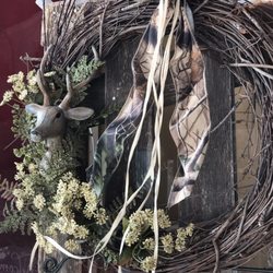 Making Memories Flowers & Gifts - Wreath