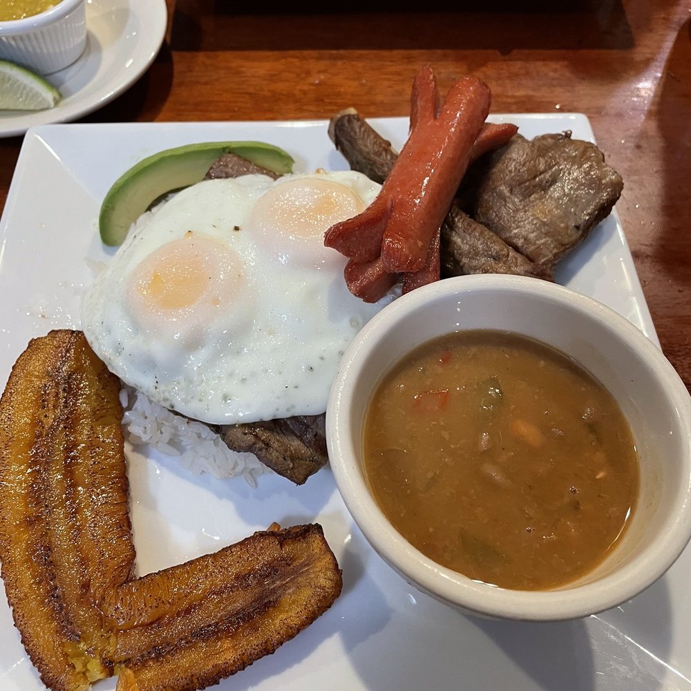 La Mitad Del Mundo - Bandeja paisa estilo Ecuatoriano - Latin American Near Me - Danbury, Connecticut La Mitad Del Mundo - Bandeja paisa estilo Ecuatoriano - Latin American Near Me - Danbury, Connecticut