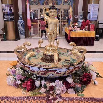 Wutai Shan Buddhist Garden - Fountain - Buddhist Temples Near Me - Cavan-Monaghan, Ontario