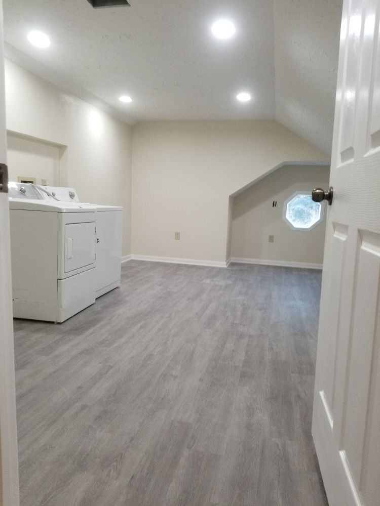 Slide of Gideons Pro Renovations