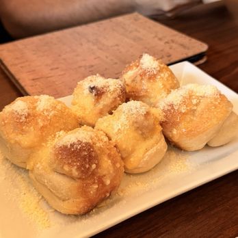 Amici Trattoria Italian - Garlic rolls - Italian Near Me - Miramar, Florida