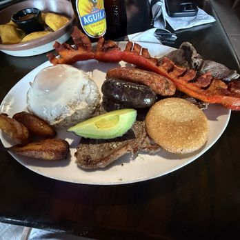 Oh Que Bueno Restaurant - Semoran - Bandeja Paisa - Sports Bars Near Me - Orlando, Florida Oh Que Bueno Restaurant - Semoran - Bandeja Paisa - Sports Bars Near Me - Orlando, Florida
