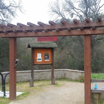 Hinkle Creek Nature Area - Hiking Near Me - Folsom, California