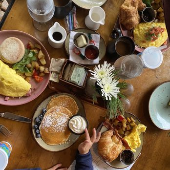 Valley Kitchen - New American Near Me - Carmel, California