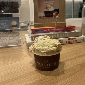 Bacio di Latte - Pistachio and peanut butter caramel chocolate - Gelato Near Me - Studio City, California