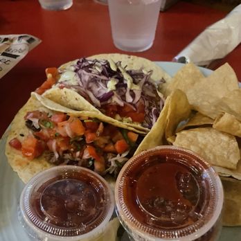 Joshua Tree Saloon - Tacos - Dive Bars Near Me - Joshua Tree, California Joshua Tree Saloon - Tacos - Dive Bars Near Me - Joshua Tree, California