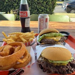 Double smashburger, onion rings, crinkle fries