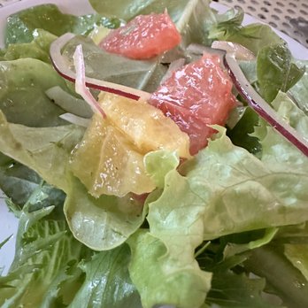 Birdie's - Green leaf salad - French Near Me - Austin, Texas Birdie's - Green leaf salad - French Near Me - Austin, Texas