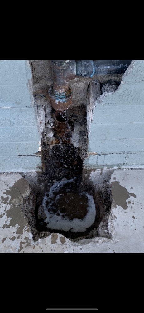 Slide of Roto-Rooter Plumbing & Water Cleanup