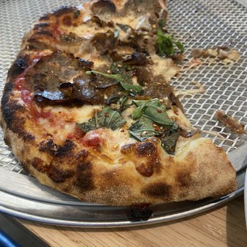Zoli's Pizza - Sausage lunch pizza - Pizza Near Me - Fort Worth, Texas