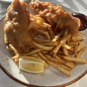 Skates On The Bay - Seafood Near Me - Berkeley, California