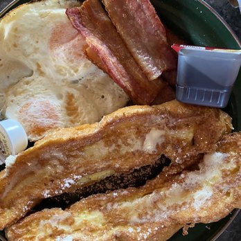 The Big Bend Cafe - Golden - Mama Bear - French Toast - Cafes Near Me - Golden, British Columbia The Big Bend Cafe - Golden - Mama Bear - French Toast - Cafes Near Me - Golden, British Columbia
