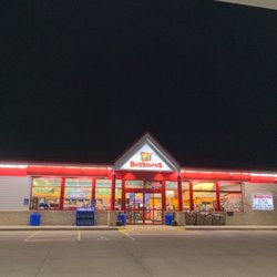 Bellstores - Well lit at night