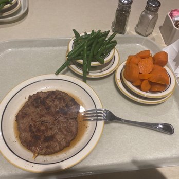 Cleburne Cafeteria - American Near Me - Houston, Texas