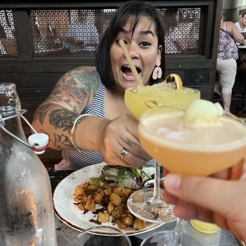 The Ice Plant - Cheers! - Cocktail Bars Near Me - St. Augustine, Florida