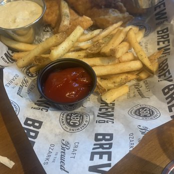 Springfield Brewing Company - Fish and chips. - Breweries Near Me - Springfield, Missouri Springfield Brewing Company - Fish and chips. - Breweries Near Me - Springfield, Missouri